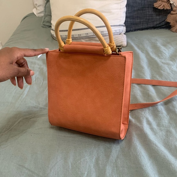 Purse w/ bamboo handles - Picture 2 of 3